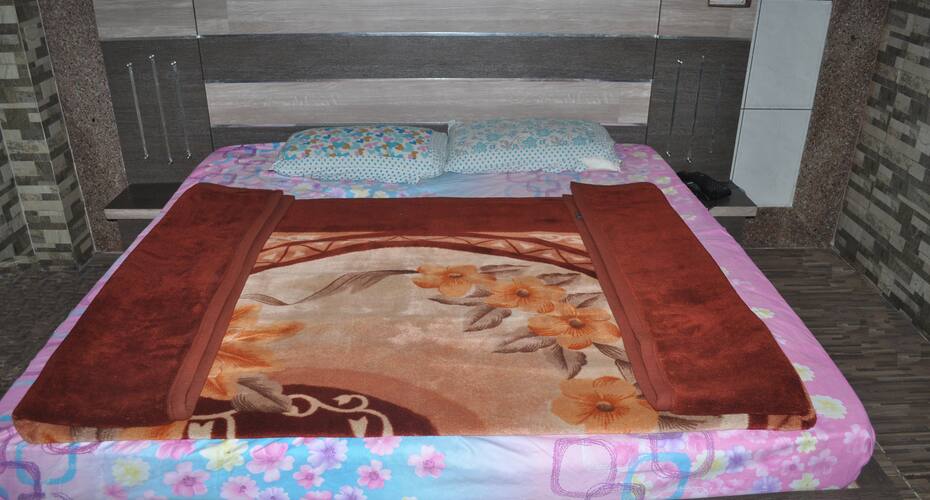 Hotel Gouri Palace, Katra 4